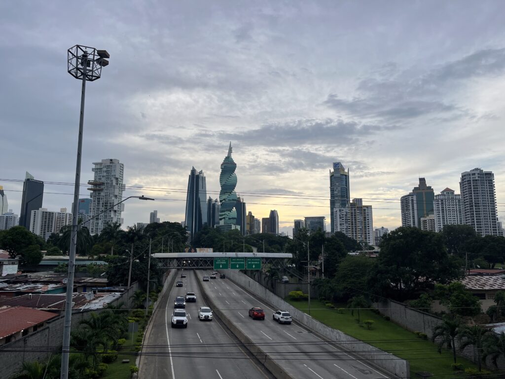 Bye bye Santa Catalina, Hallo Panama City