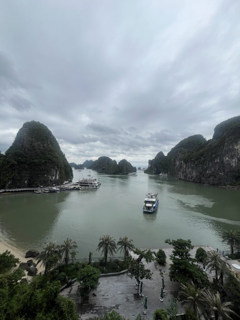Ausflug nach Halong Bay