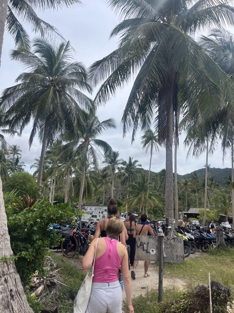 Strandtag und Beachparty auf Koh Phangan