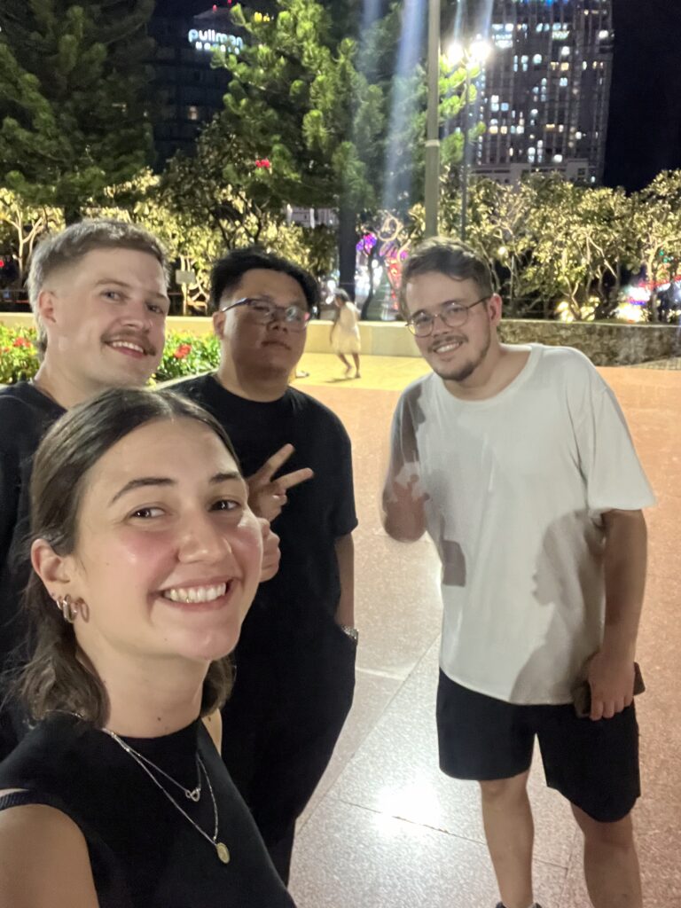 Ein verregneter Tag mit Federball & Sushi